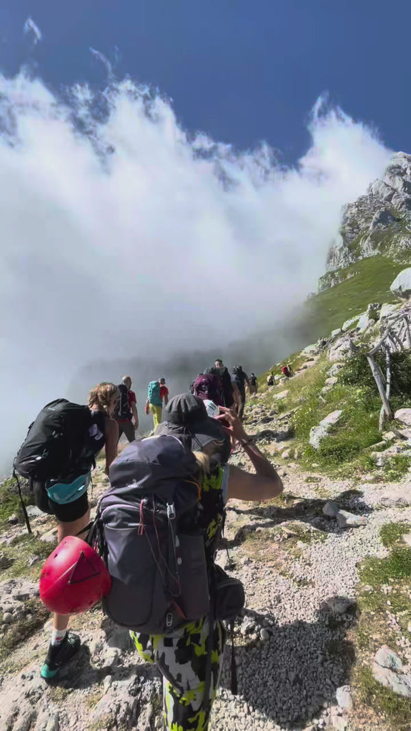 L'anello delle Vie Ferrate Ventricini e Danesi al al Corno Piccolo - 2655m – ["Parco Nazionale Gran Sasso e Monti della Laga"], Abruzzo | Strike Adventure