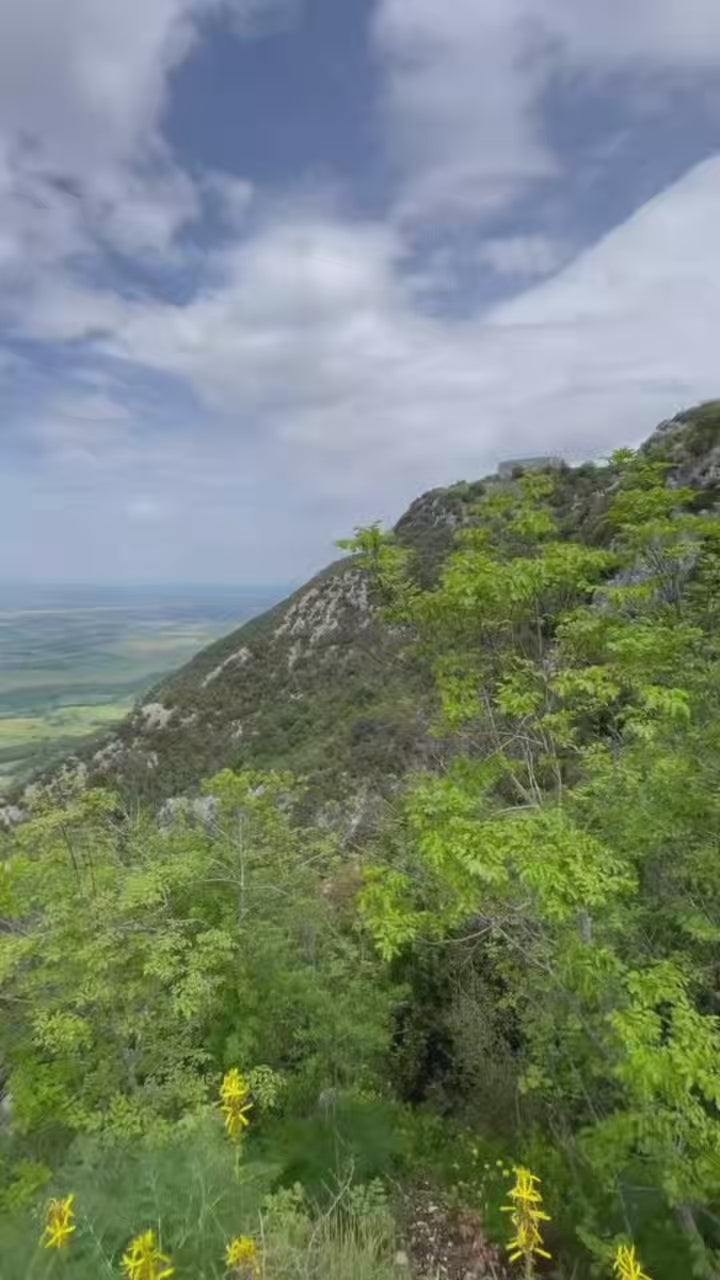 Trekking Il Sacro Monte Soratte e i suoi Eremi Segreti – Riserva Naturale Regionale Monte Soratte, Lazio | Strike Adventure