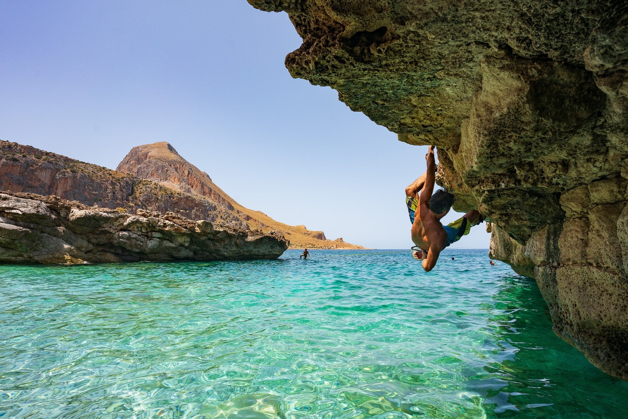 Sicilia Verticale: 5 giorni di arrampicata, mare e vibrazioni mediterranee - Strike Adventure