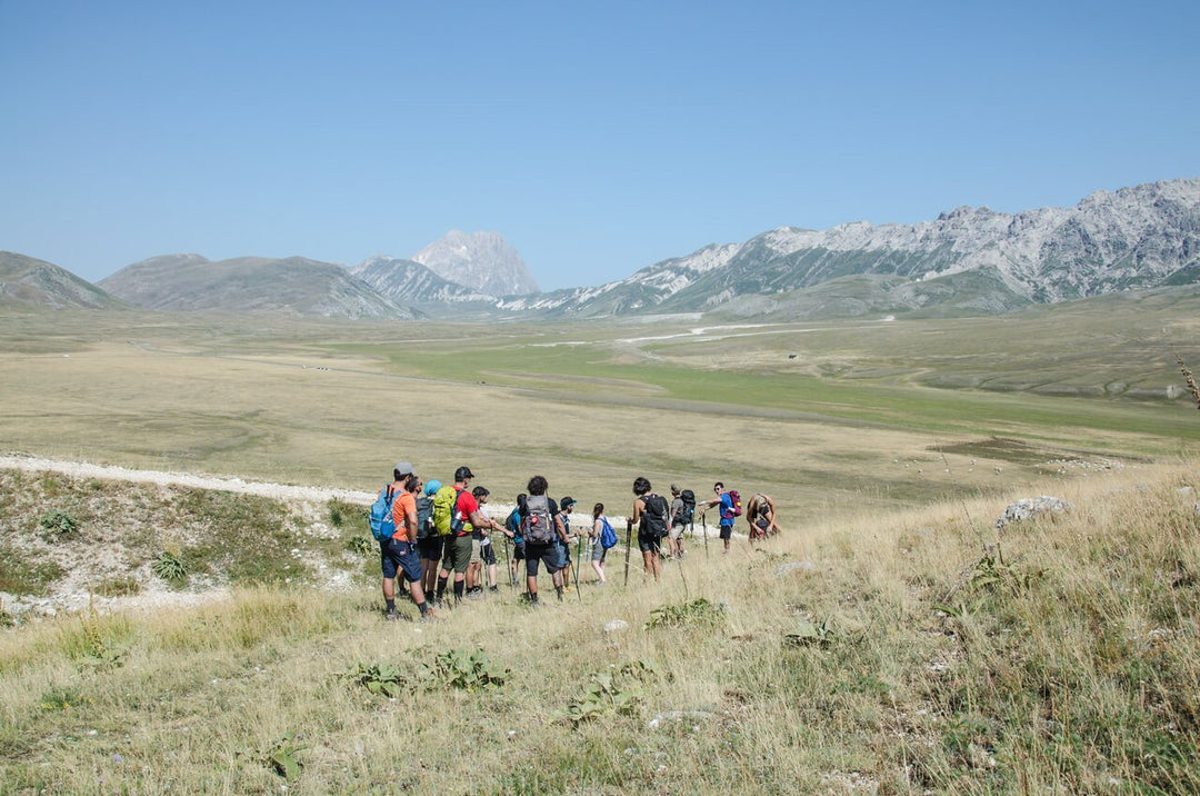 Sul Gran Sasso lungo le creste di Monte e Cima Bolza con terzo tempo di arrositcini - Strike Adventure