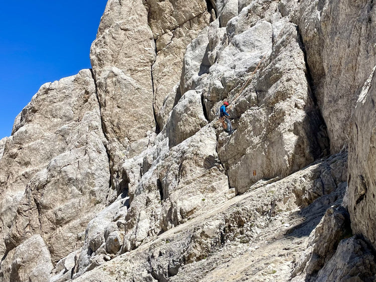Traversata Alpinistica delle 4 Vette al Corno Grande - Strike Adventure