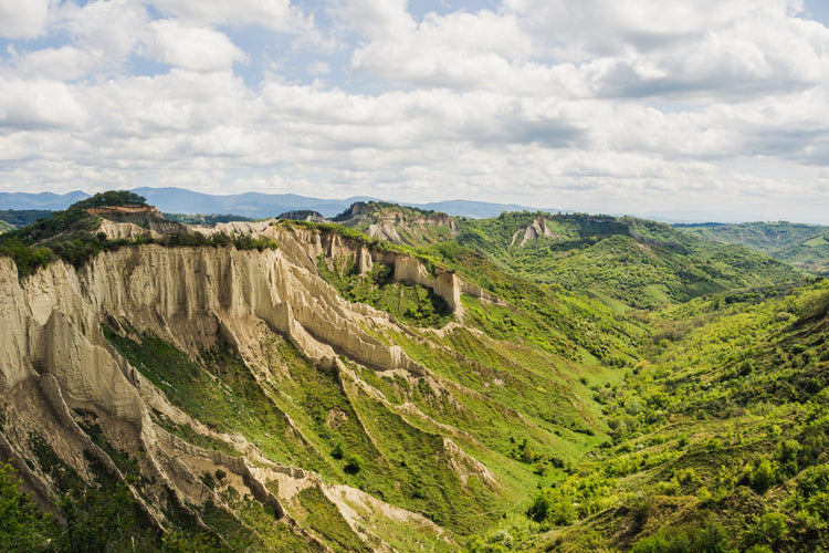 Trekking 3 Giorni sul Cammino dell'Intrepido Larth – Area della Tuscia, Umbria | Strike Adventure