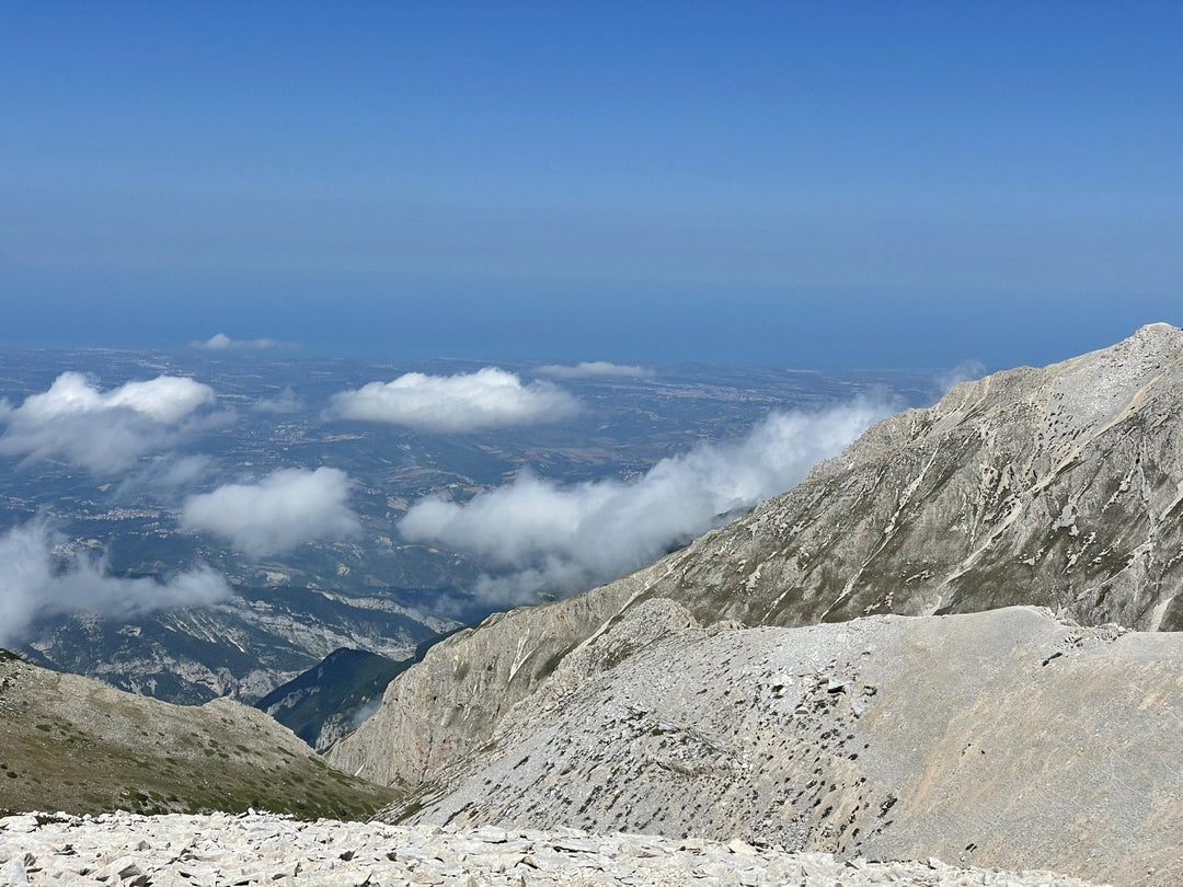 Trekking Extreme con alba sul Monte Amaro e notte di bivacco - Strike Adventure