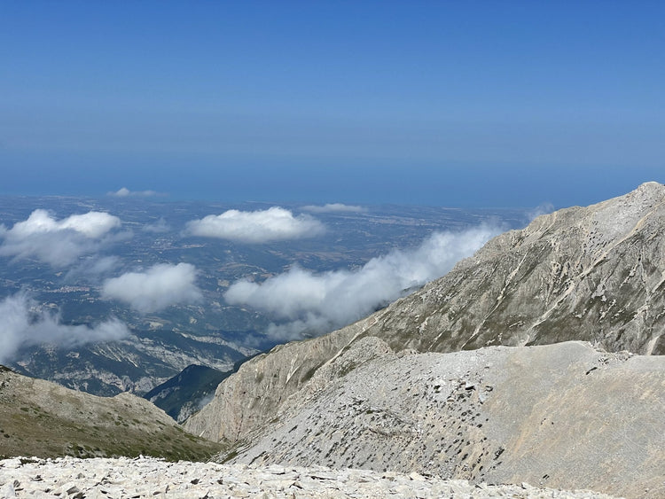 Trekking Extreme con alba sul Monte Amaro e notte di bivacco - Strike Adventure