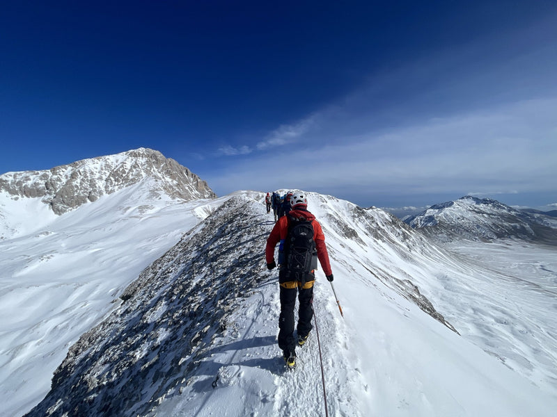 Immagine per Alpinismo Invernale: alla conquista dei 2494m del Monte Aquila