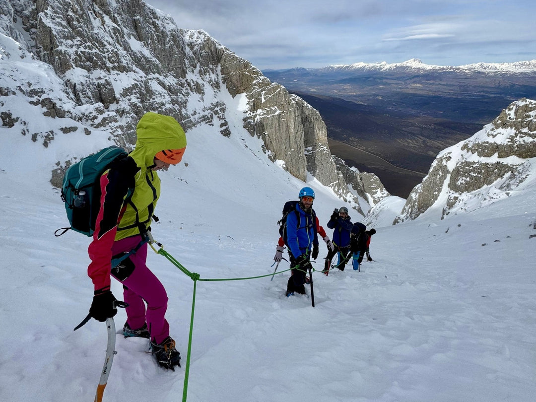 Uscita di Alpinismo Invernale al Monte Sirente (2348m) per il Canale Majori - Strike Adventure