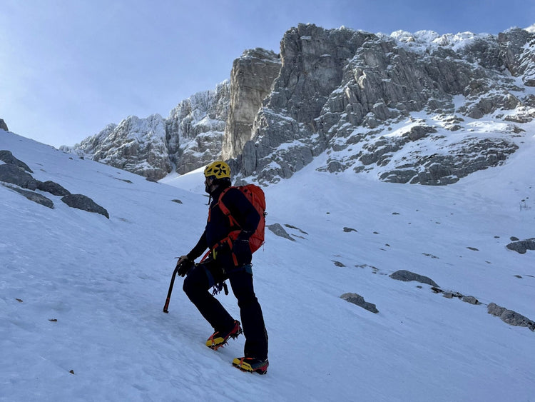 Uscita di Alpinismo Invernale al Monte Sirente (2348m) per il Canale Majori - Strike Adventure