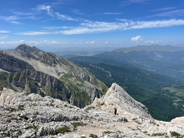 Via Ferrata Danesi ai 2655m del Corno Piccolo per il Passo del Cannone – ["Parco Nazionale Gran Sasso e Monti della Laga"], Abruzzo | Strike Adventure
