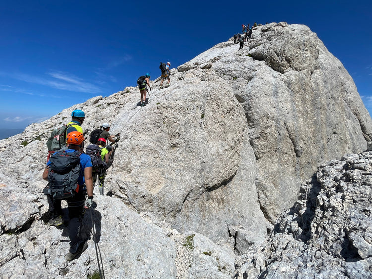 Via Ferrata Danesi ai 2655m del Corno Piccolo per il Passo del Cannone – ["Parco Nazionale Gran Sasso e Monti della Laga"], Abruzzo | Strike Adventure