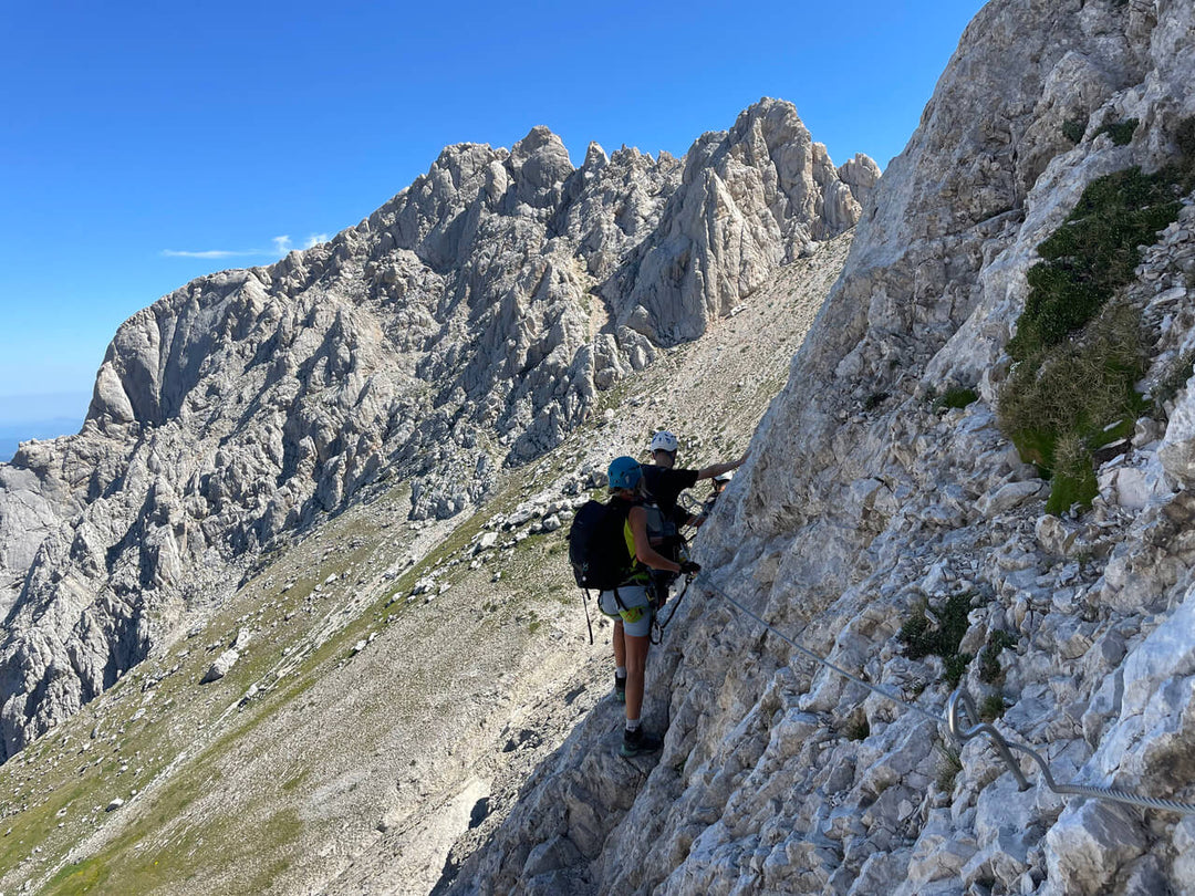 Via Ferrata dei Ginepri al Corno Grande - Vetta Occidentale 2912m - Strike Adventure