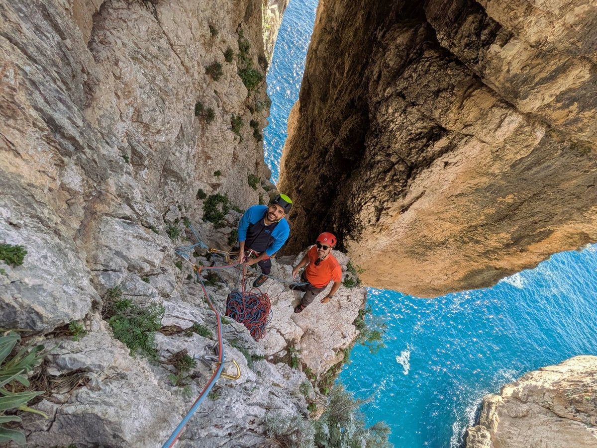 Via Multipitch alla Montagna Spaccata – Gaeta, Lazio | Strike Adventure