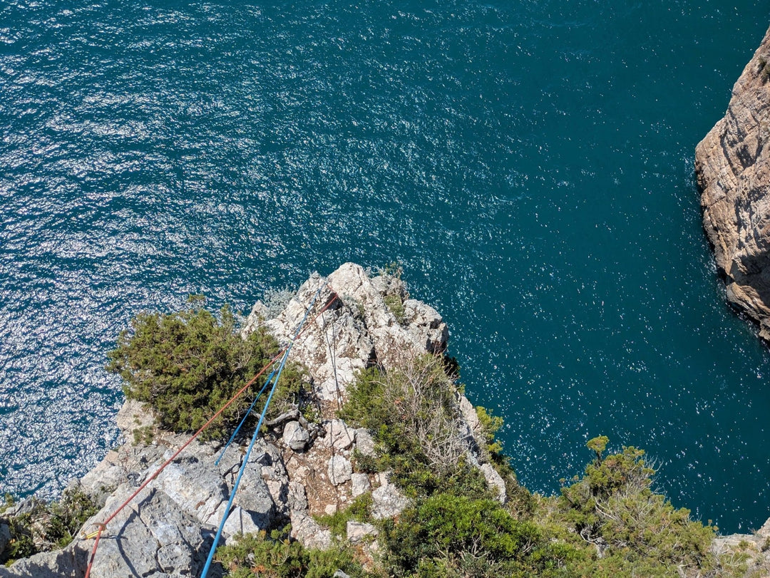 Via Multipitch alla Montagna Spaccata | Strike Adventure