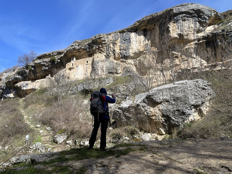 Weekend nel Parco della Maiella tra Canyon, Eremi e Borghi Incantati - Strike Adventure