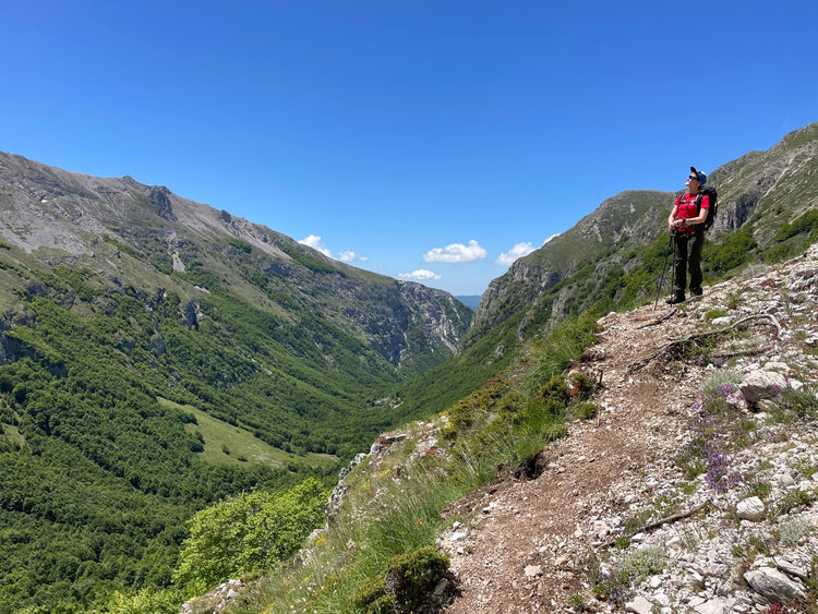 X Training al Grande Anello del Lago Della Duchessa per la Val Di Teve - Strike Adventure