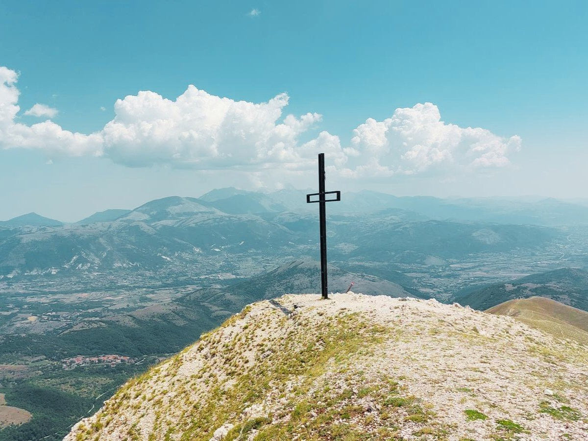 Trekking X Training al Monte Calvo e i suoi panorami a 360° sull'Alta Valle del Velino – Gruppo dei Monti Reatini, Lazio | Strike Adventure