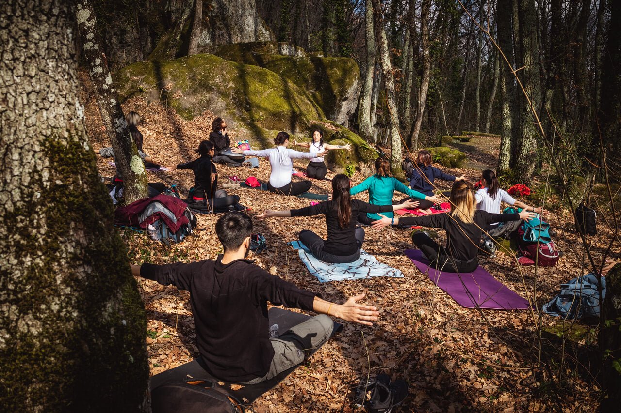 Yoga Trek alla scoperta della Riserva Naturale di Monte Catillo - Strike Adventure