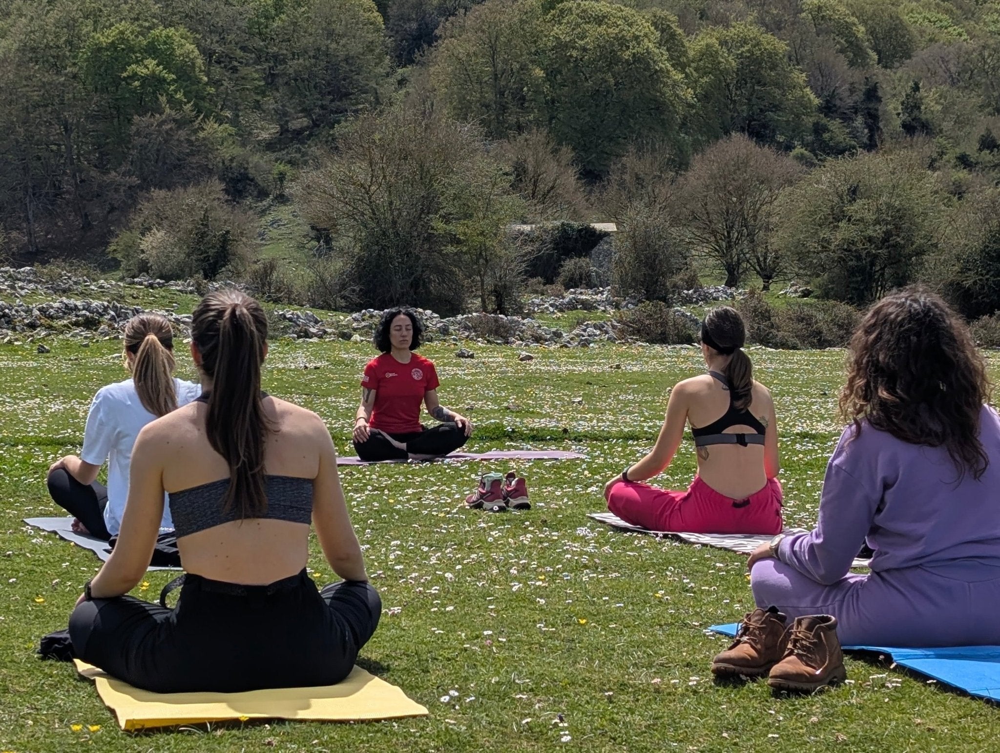 Yoga Trek nel cuore dei Monti Lucretili - Strike Adventure